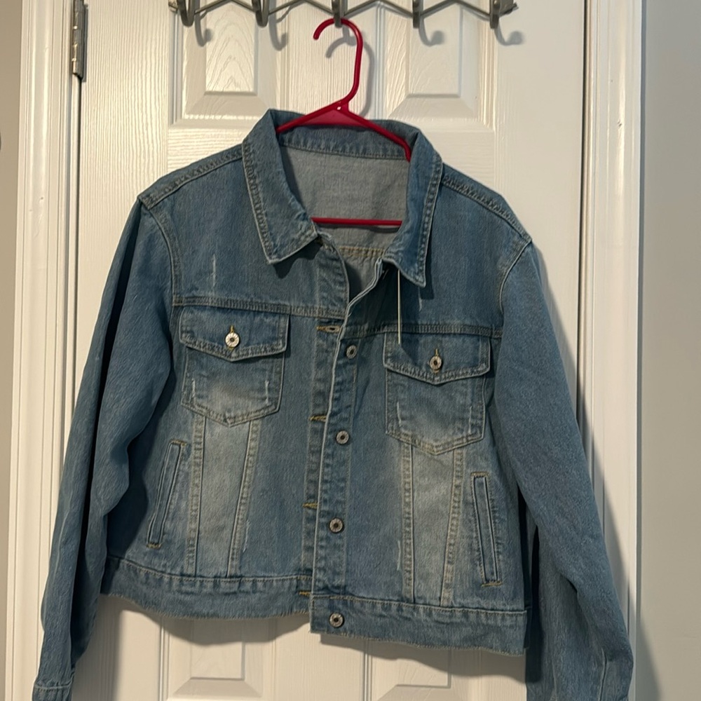 NWT Jean jacket, slight distressing, thick good quality